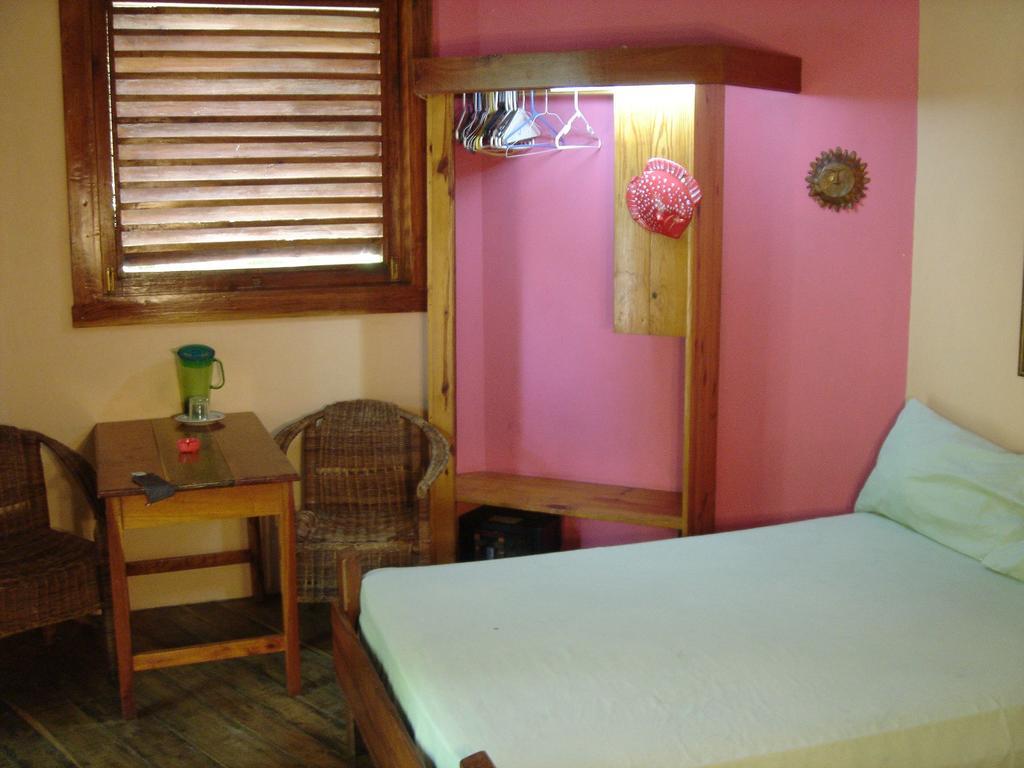 Whistling Bird Hotel Negril Bagian luar foto